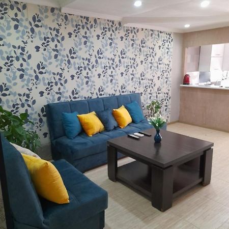 Bella Apartment Тбилиси Екстериор снимка