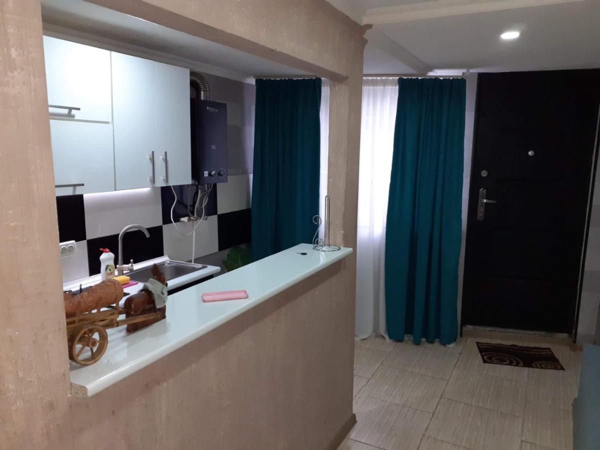 Bella Apartment Тбилиси Екстериор снимка