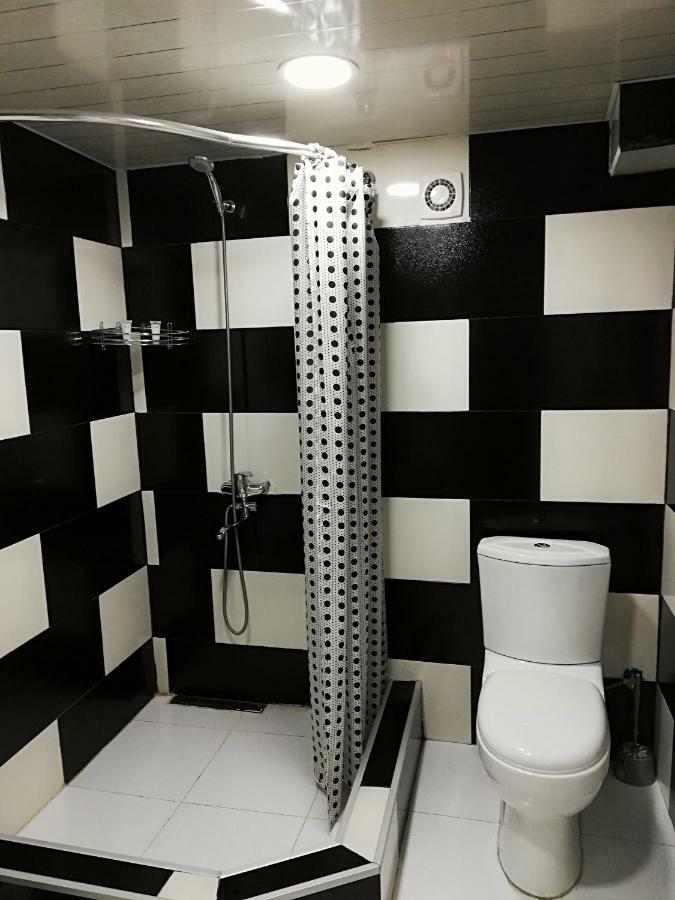 Bella Apartment Тбилиси Екстериор снимка